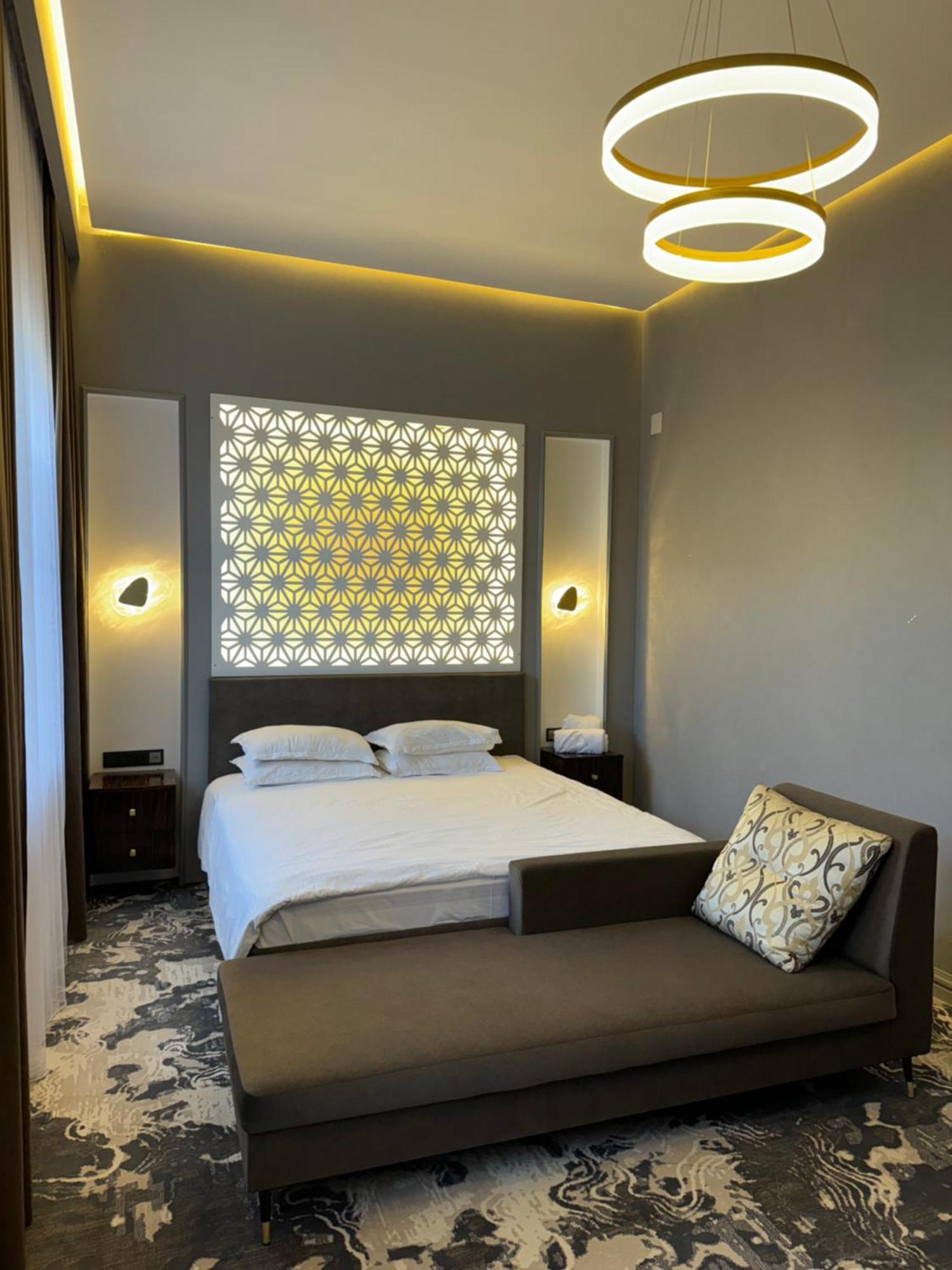 Jasmine Hotel ทาราซ ภายนอก รูปภาพ